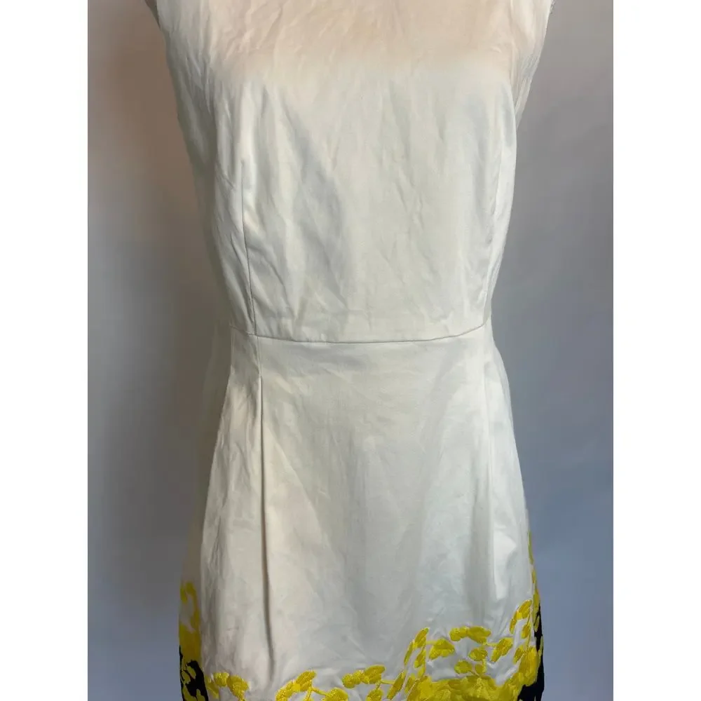 Draper James | Climbing Bloom Dress | Fit and Flare Embroidered Trim Pockets | 8 - Picture 5 of 15